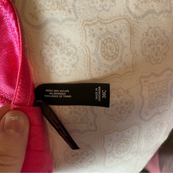 Burlesque set - Picture 4 of 5